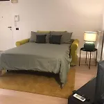 Friendly House 94