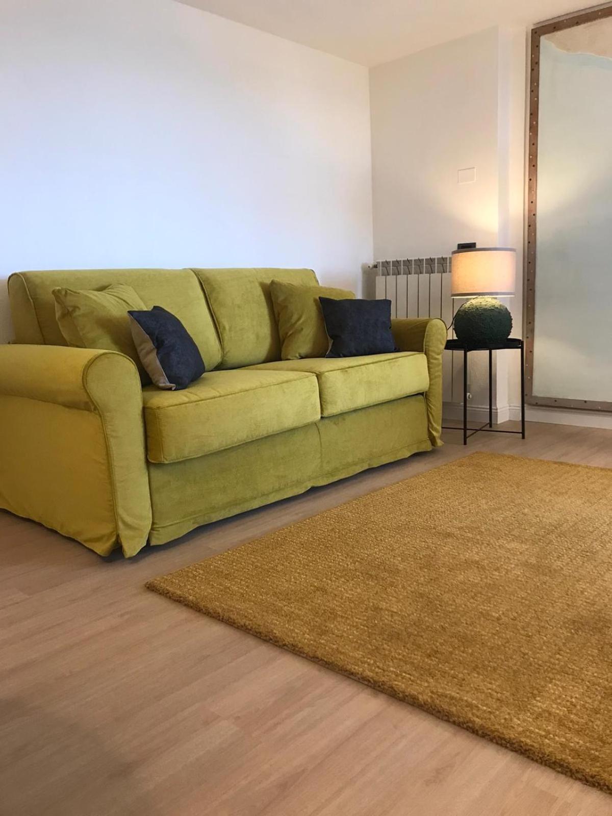 Friendly House 94 * Roma